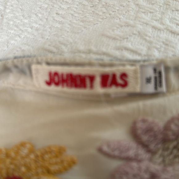 NWT Johnny Was, XL, EDIE BLOUSE Gorgeous floral, semi sheer - Picture 13 of 13